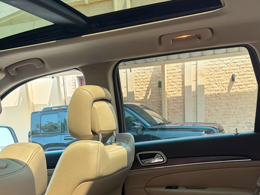 Jeep Grand Cherokee 2015 - Image 3