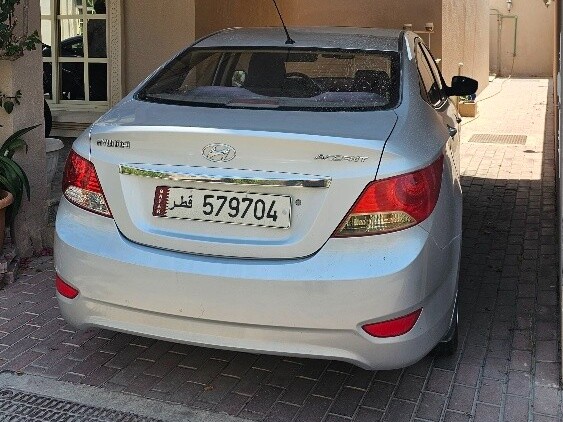 Hyundai Accent 2013 - Image 4
