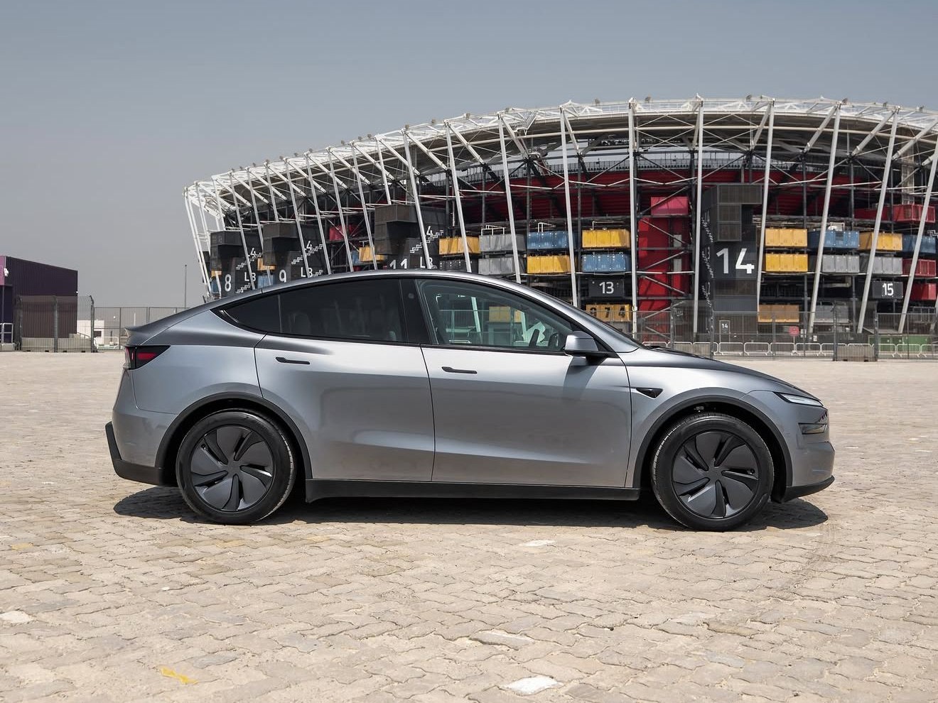 Tesla Model Y Long Range 2026 - Image 3