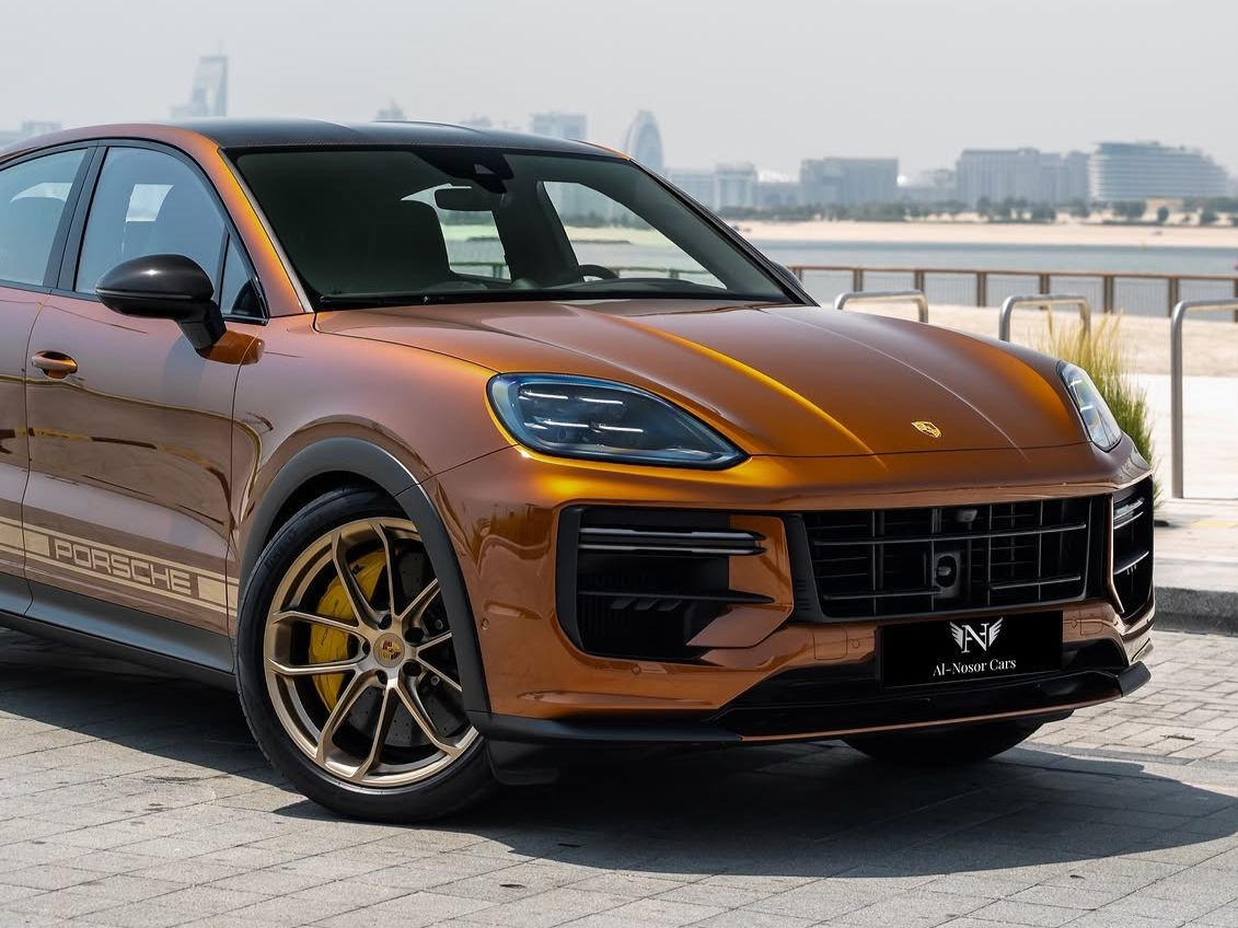 Porsche Cayenne Turbo  2024 - Image 2