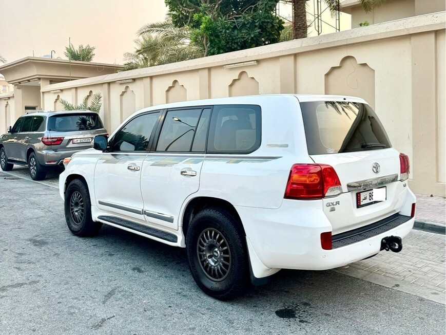 Toyota Land Cruiser GX.R 2015 - Image 3