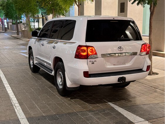 Toyota Land Cruiser GX.R 2013 - Image 2