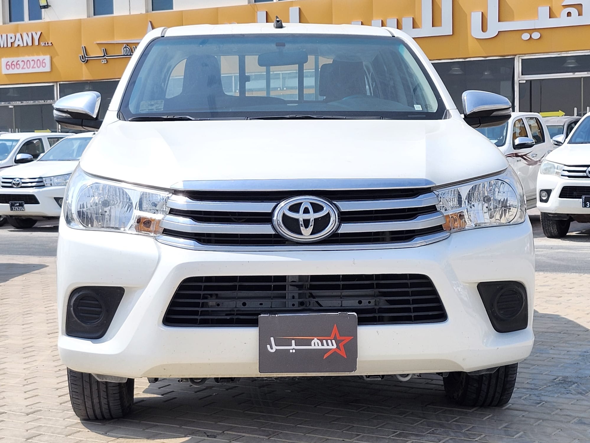Toyota Hilux 2024 - Image 2