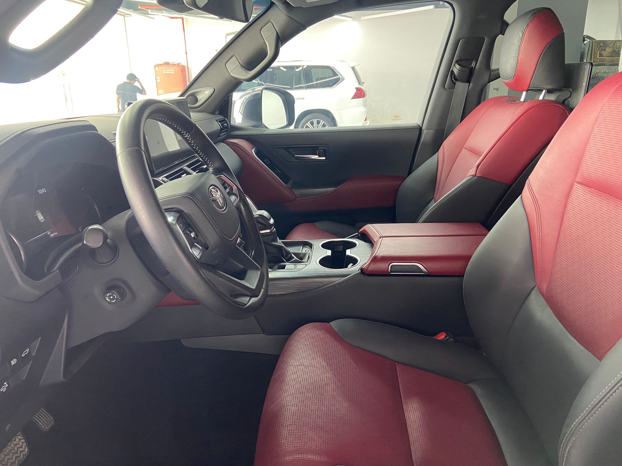 Toyota Land Cruiser VX.R 2022 - Image 4