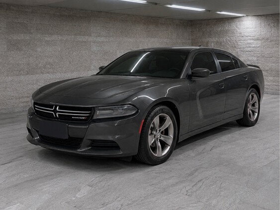 Dodge Charger SXT 2016 - Image 2
