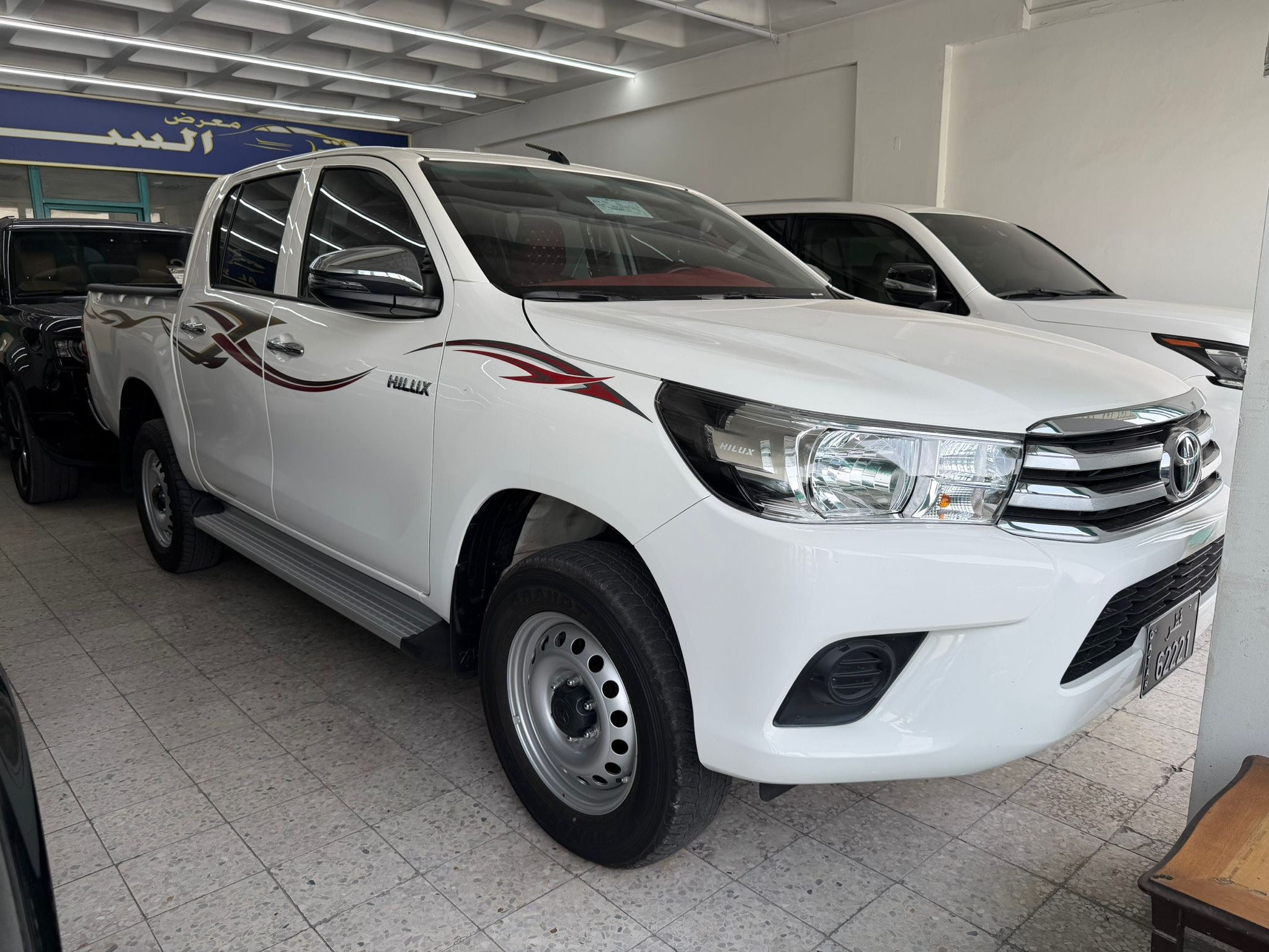 Toyota Hilux 4X4 2026 - Image 3