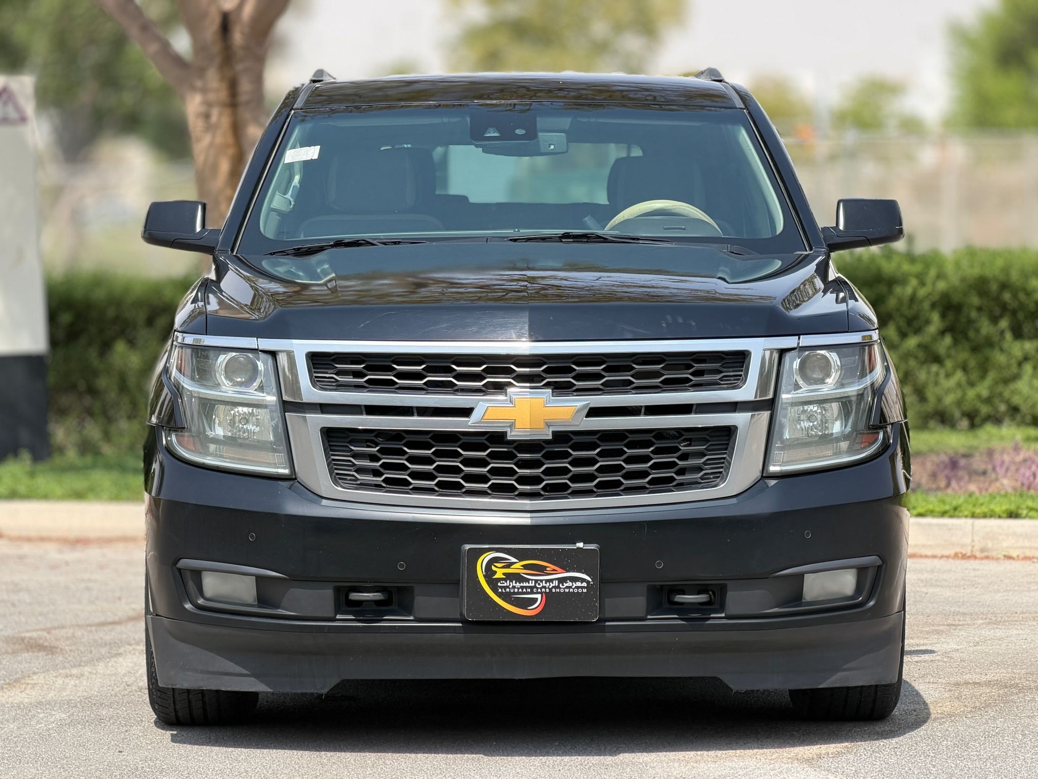 Chevrolet Suburban LT 2016 - Image 2