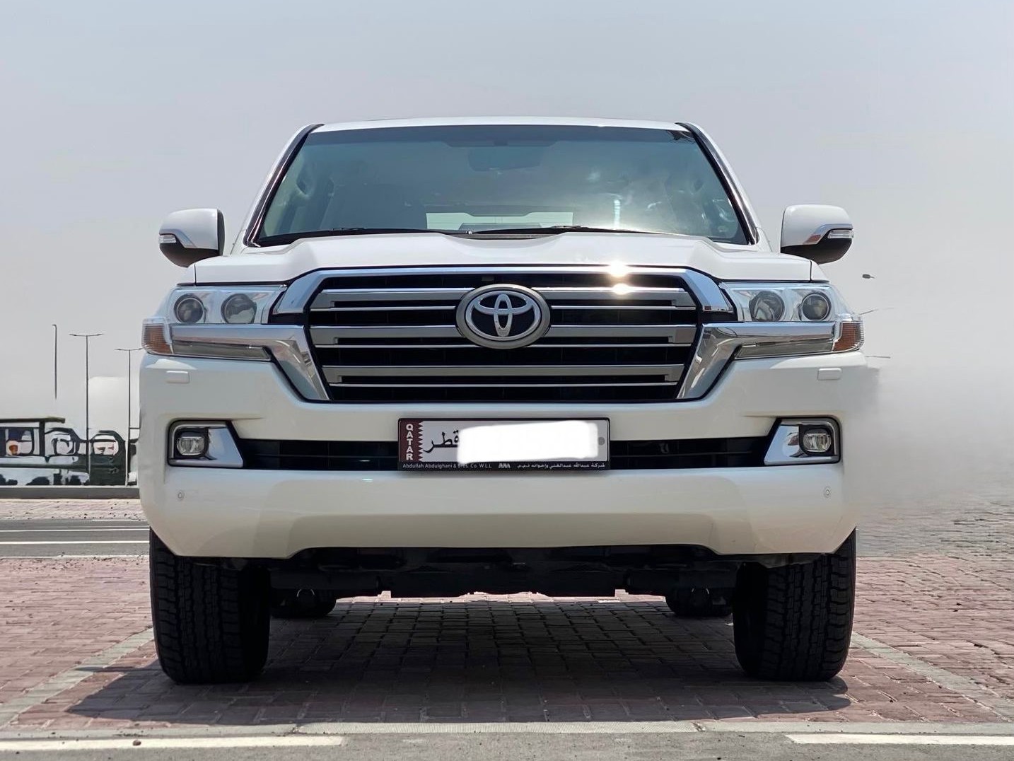 Toyota Land Cruiser GXR v8 2019 - Image 2