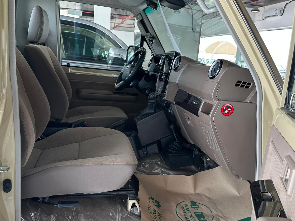 Toyota Land Cruiser LX Diesel 2024 - Image 3