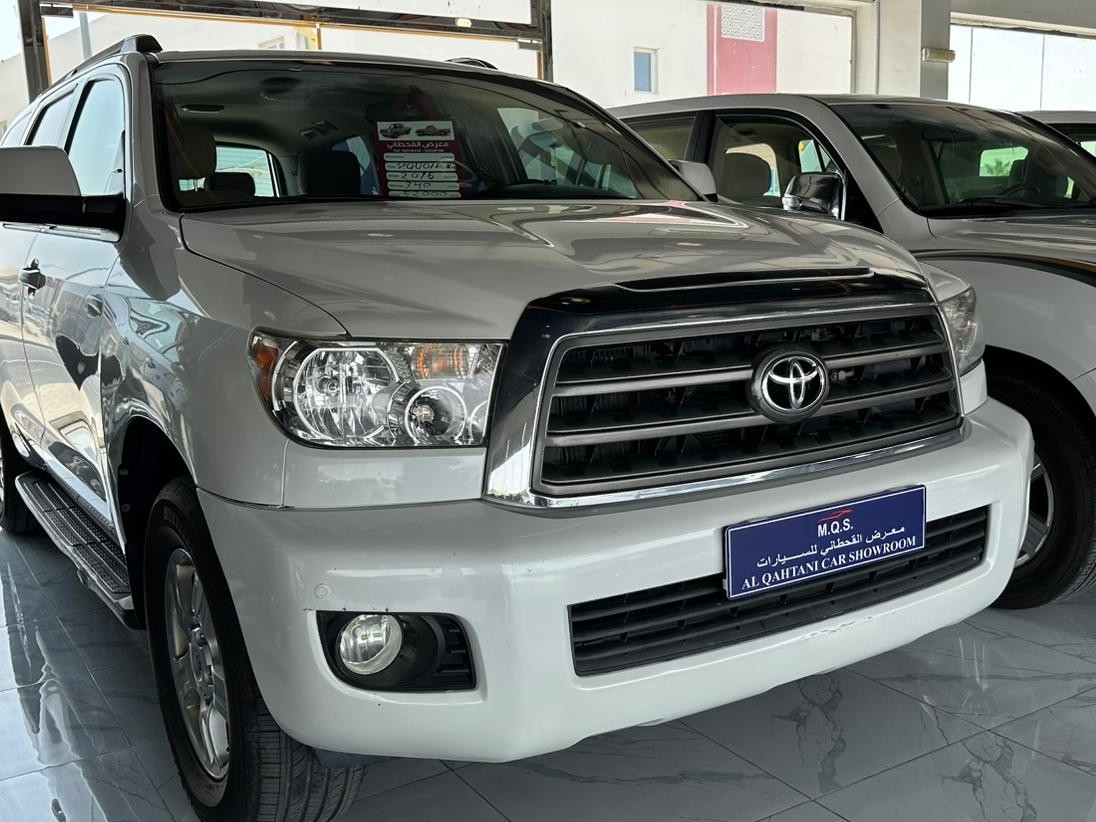 Toyota Sequoia SRS 2015