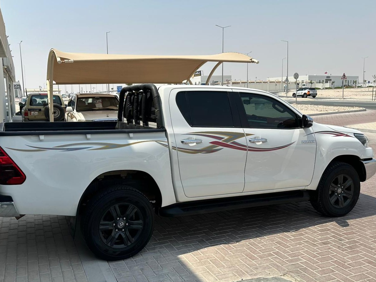 Toyota Hilux 4X4 2019 - Image 3