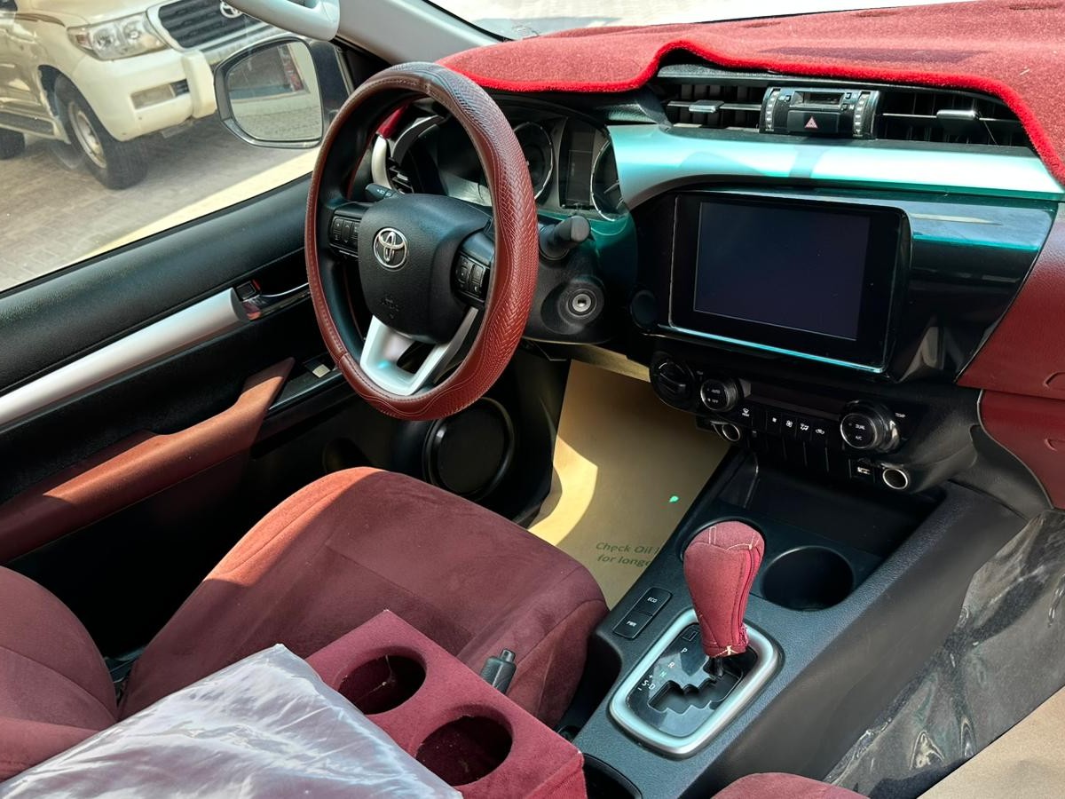 Toyota Hilux 4X4 2019 - Image 4