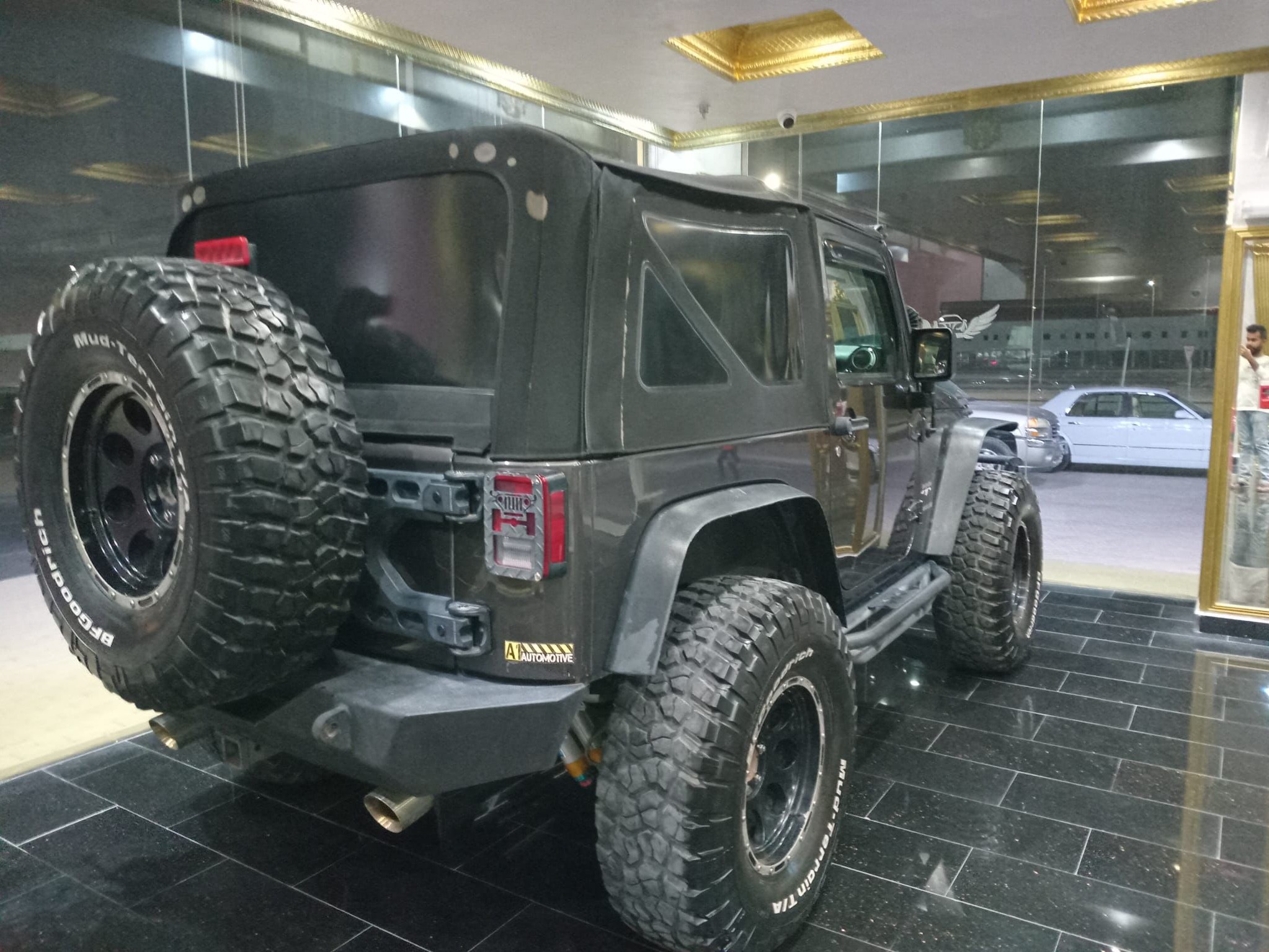 Jeep Wrangler 2016 - Image 2
