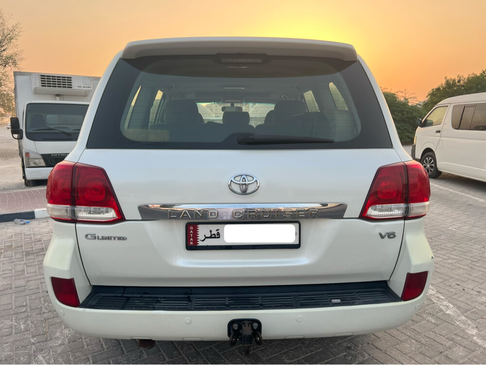 Toyota Land Cruiser G Limited 2008 - Image 2