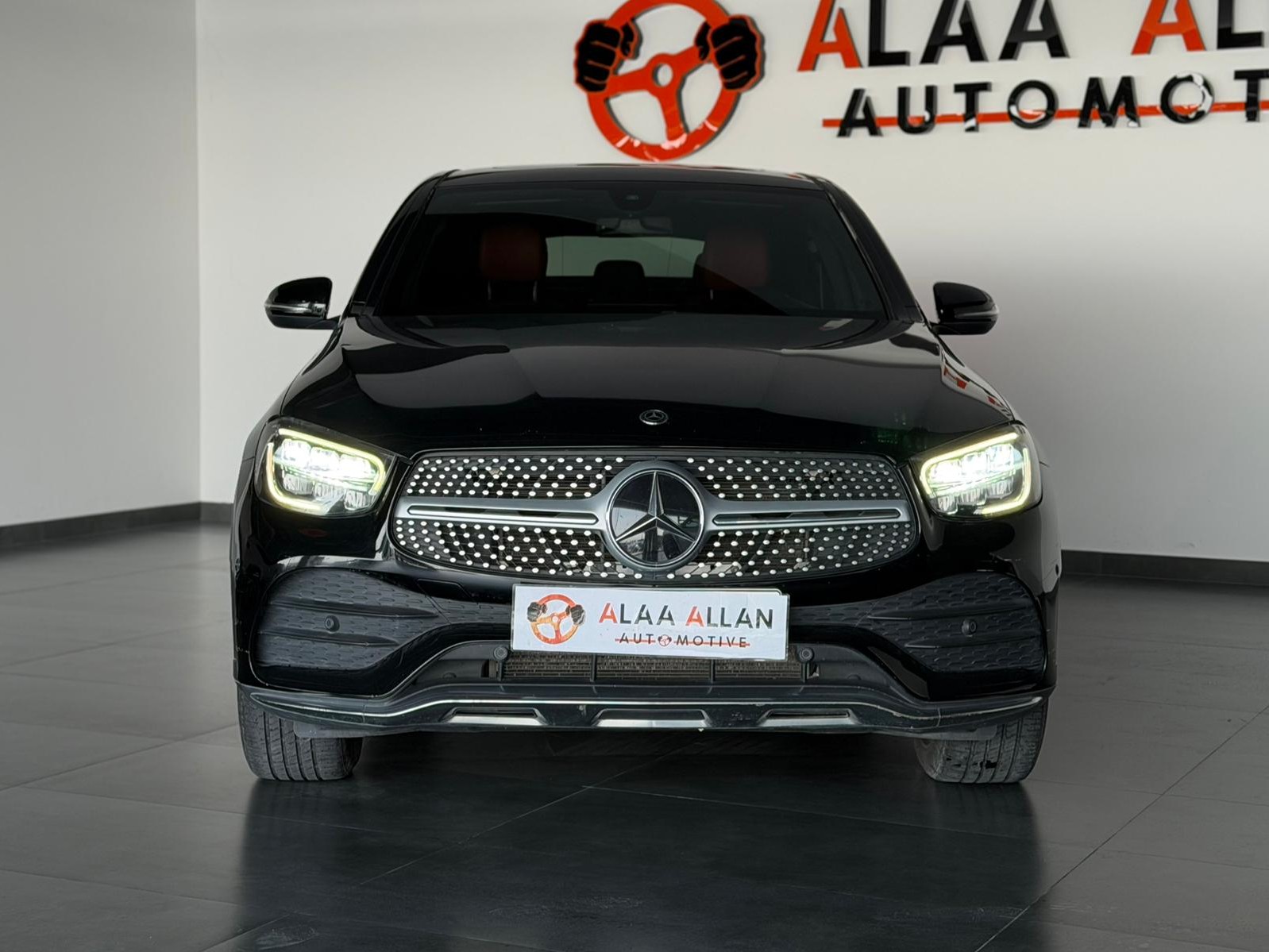 Mercedes-Benz GLC  200 2020 - Image 2