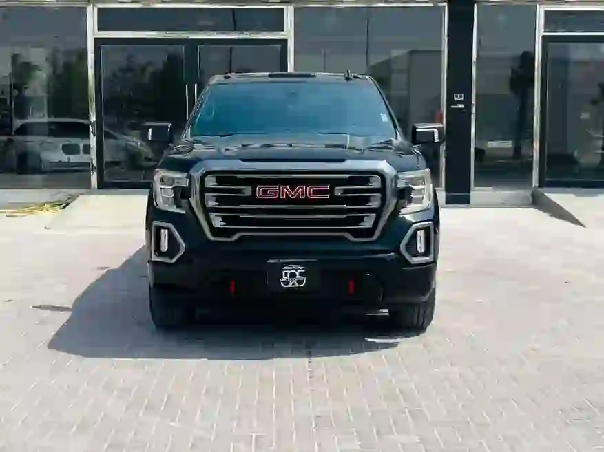 GMC Sierra AT4 2020 - Image 2