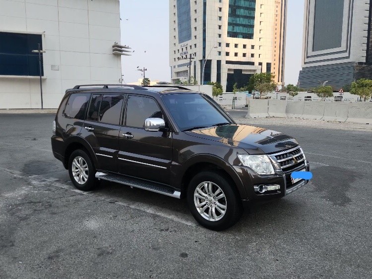Mitsubishi Pajero 3.8 2017 - Image 2