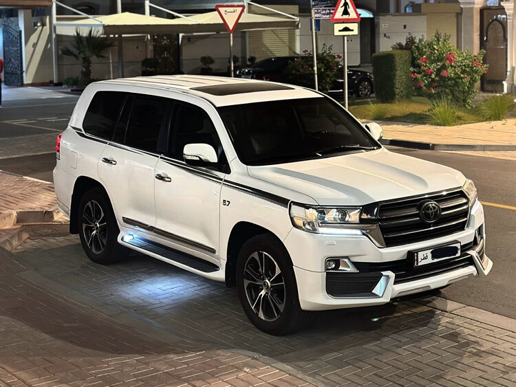 Toyota Land Cruiser VX.R 2020 - Image 1