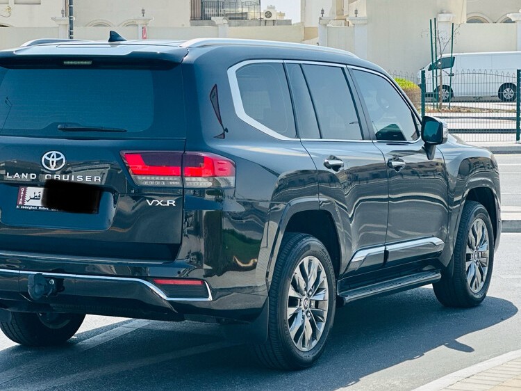 Toyota Land Cruiser VX.R 2024 - Image 4