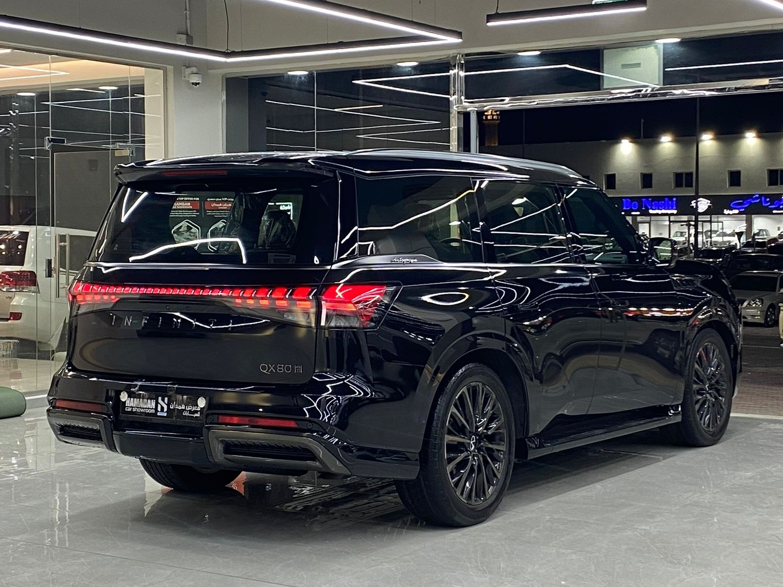 Infiniti QX 80 2025 - Image 2