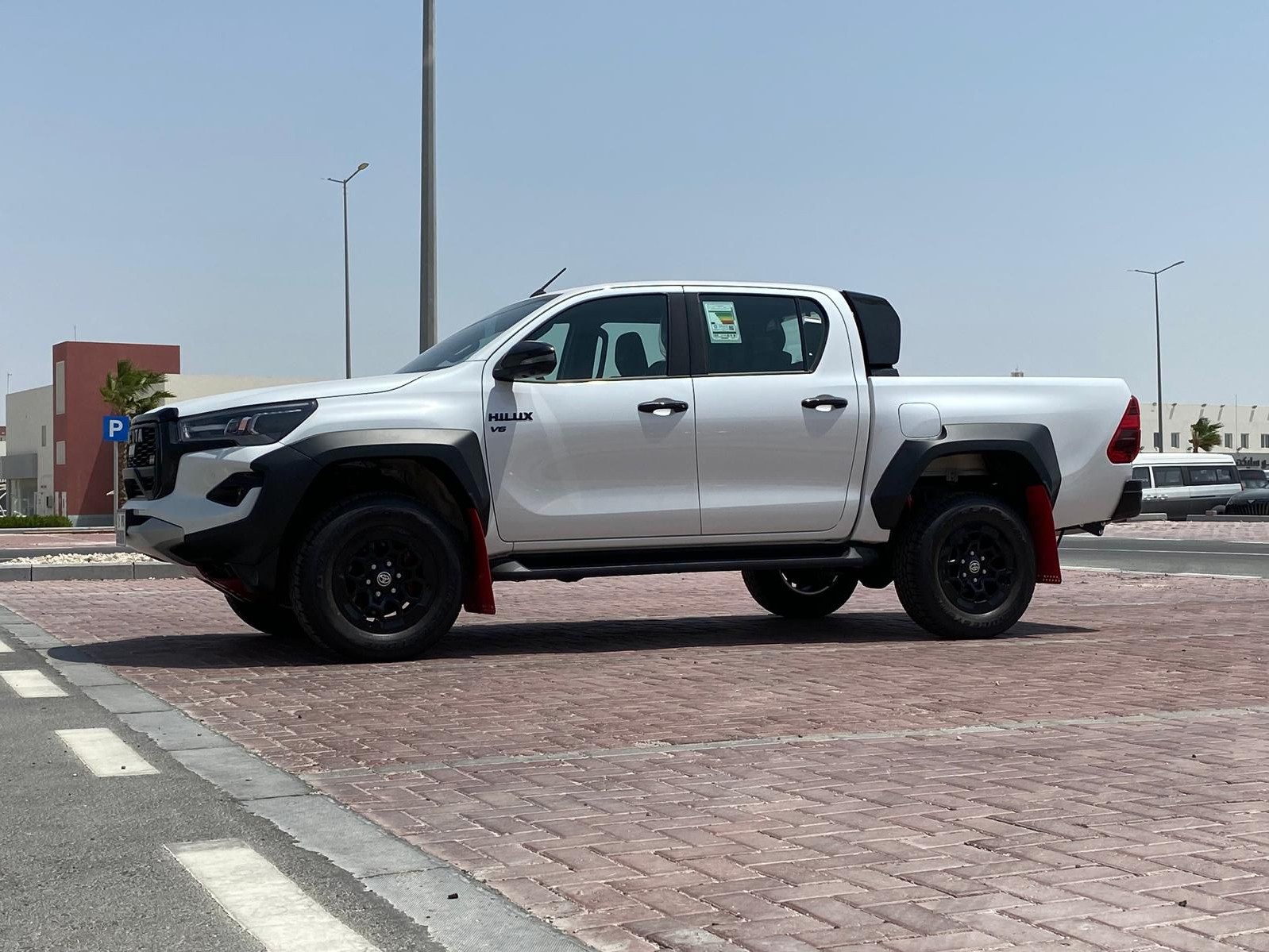 Toyota Hilux GR 2026 - Image 3