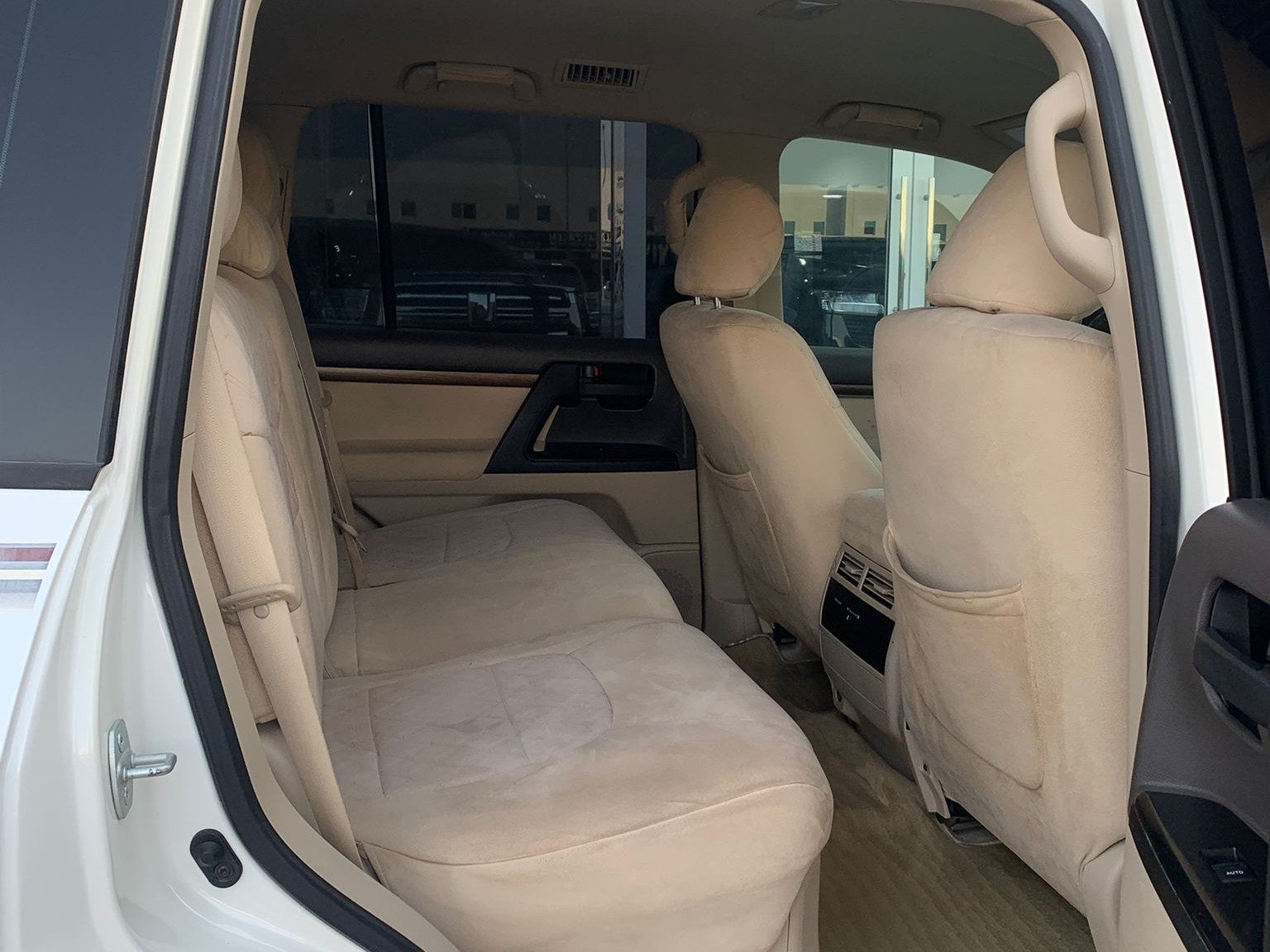 Toyota Land Cruiser GX.R 2020 - Image 2