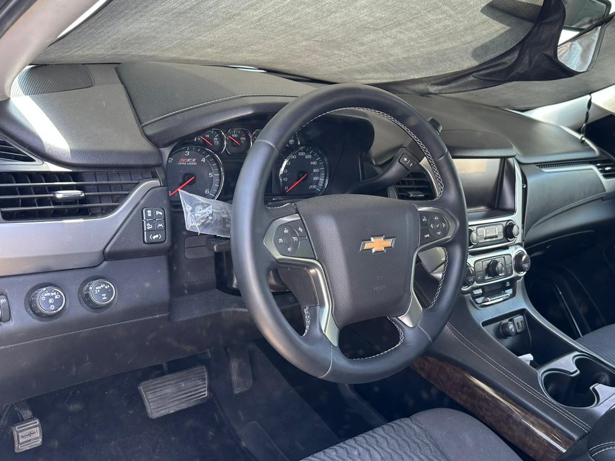 Chevrolet Tahoe Z71 2020 - Image 2