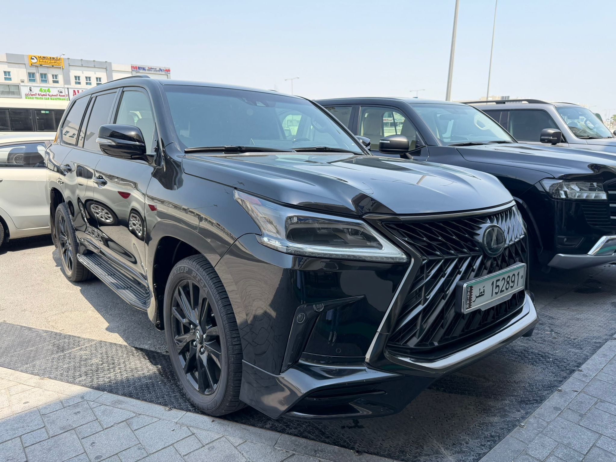 Lexus LX 570 S Black Edition 2020