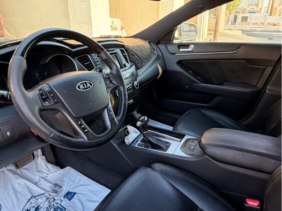 Kia Cadenza 2013 - Image 4