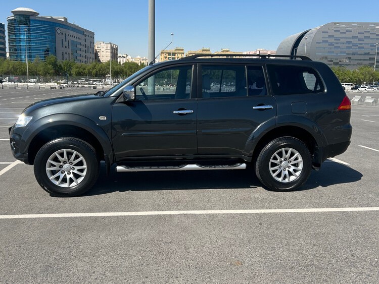 Mitsubishi Pajero Sport 2009 - Image 4