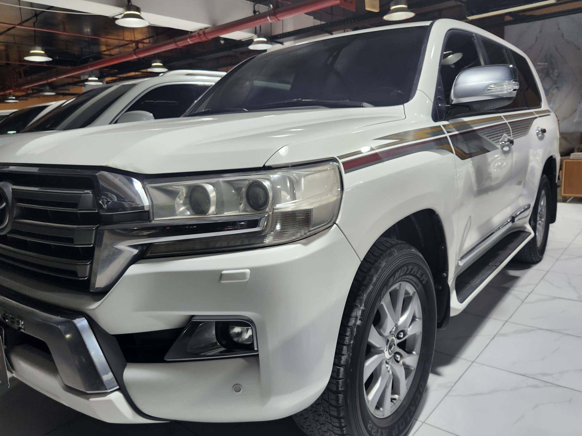 تويوتا لاند كروزر جي اكس ار v8 2016