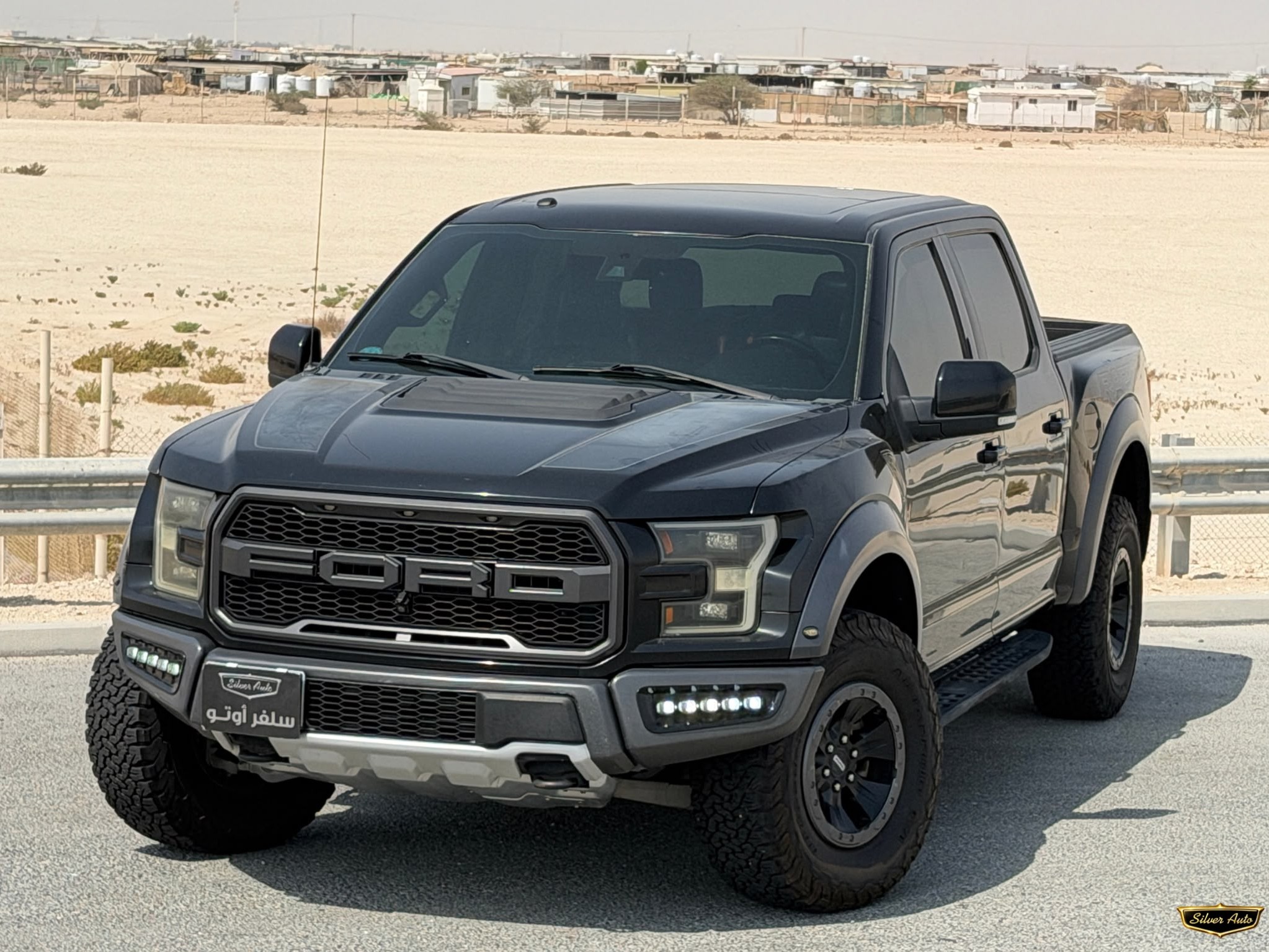 Ford Raptor f 150 2017 - Image 2