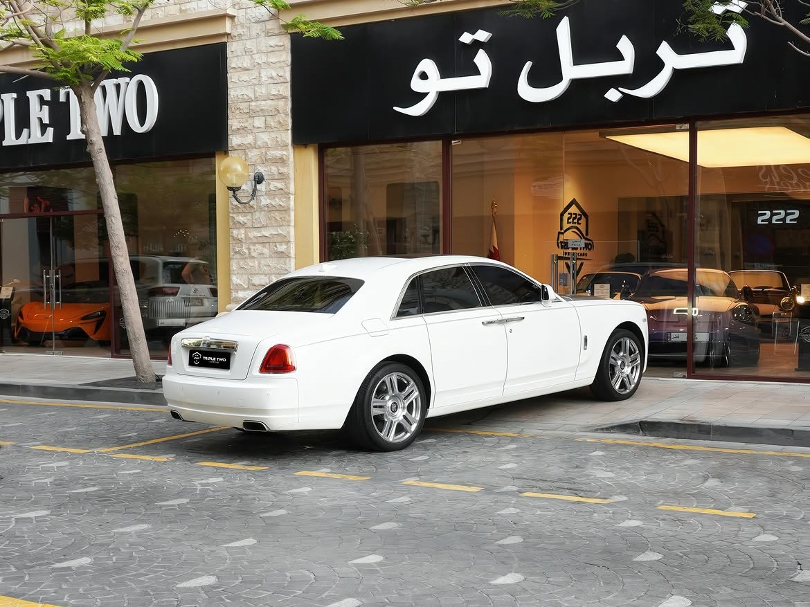 Rolls-Royce Ghost 2016 - Image 3