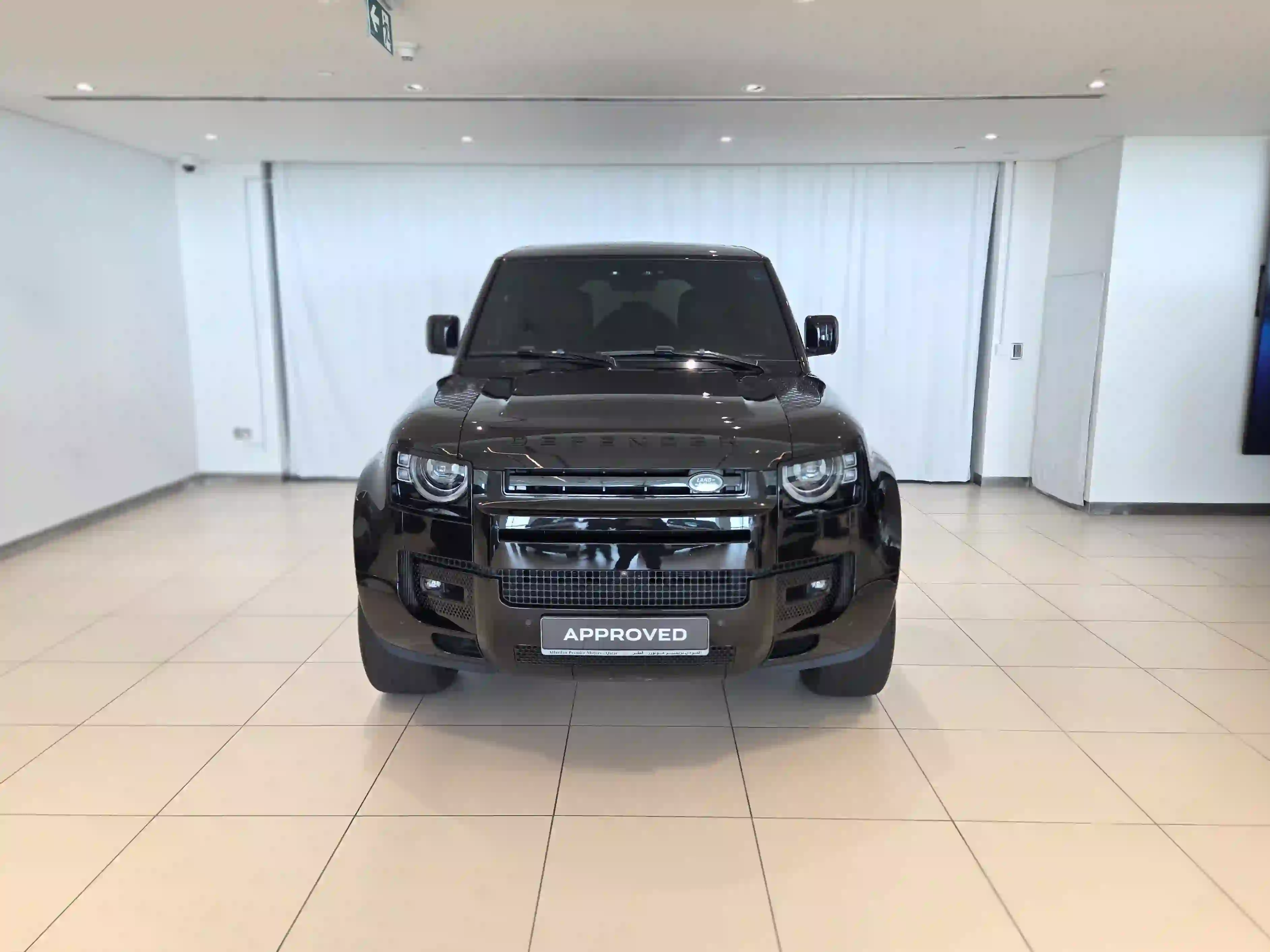 Land Rover Defender 110 5.0 X V8 2022 - Image 4
