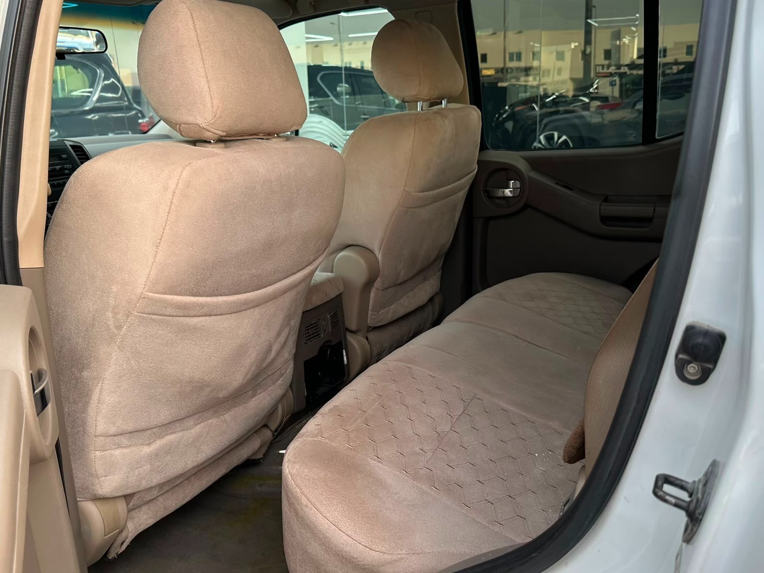 Nissan Xterra SE 2009 - Image 4