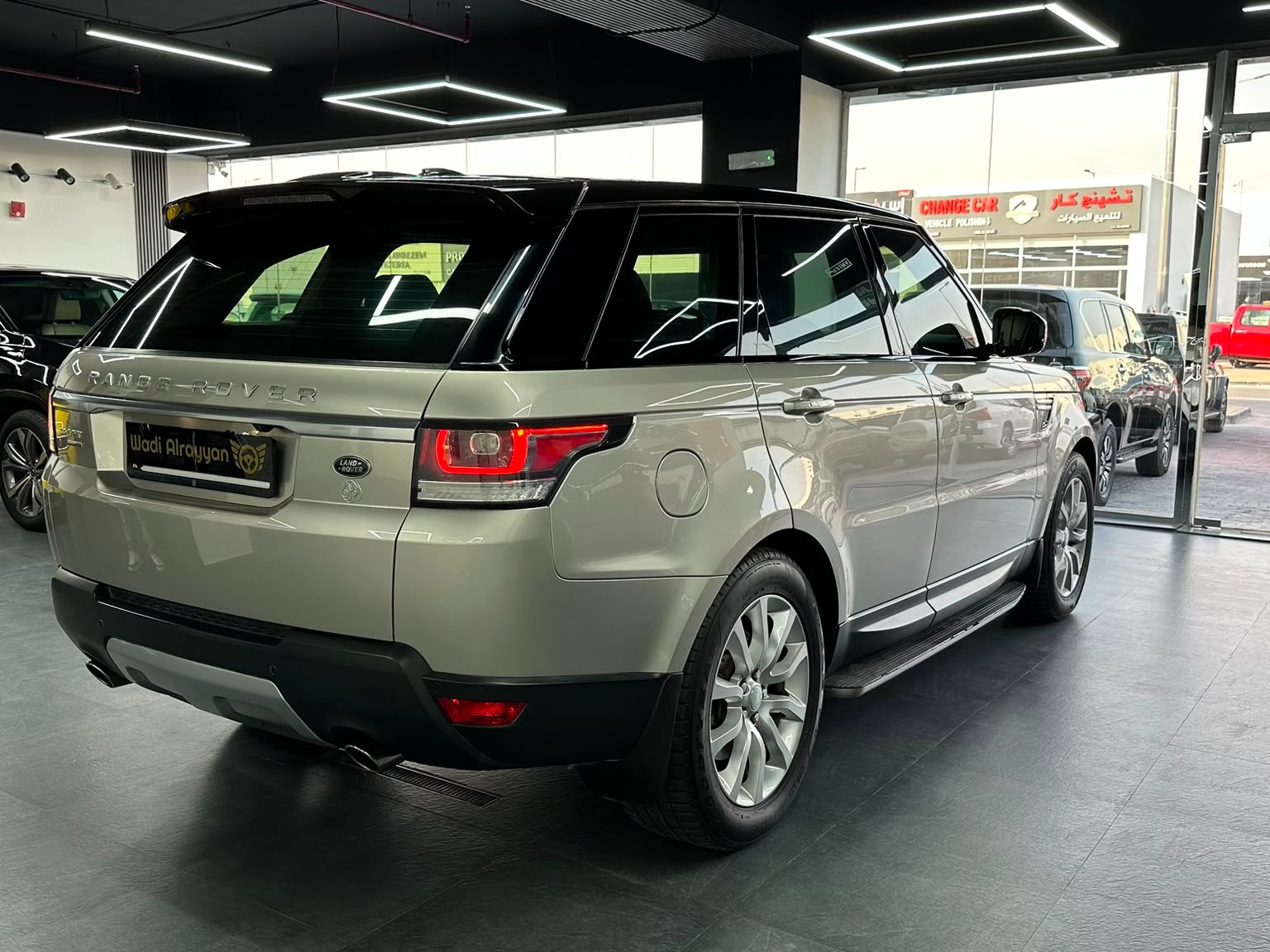 Land Rover Range Rover Sport 2015 - Image 4