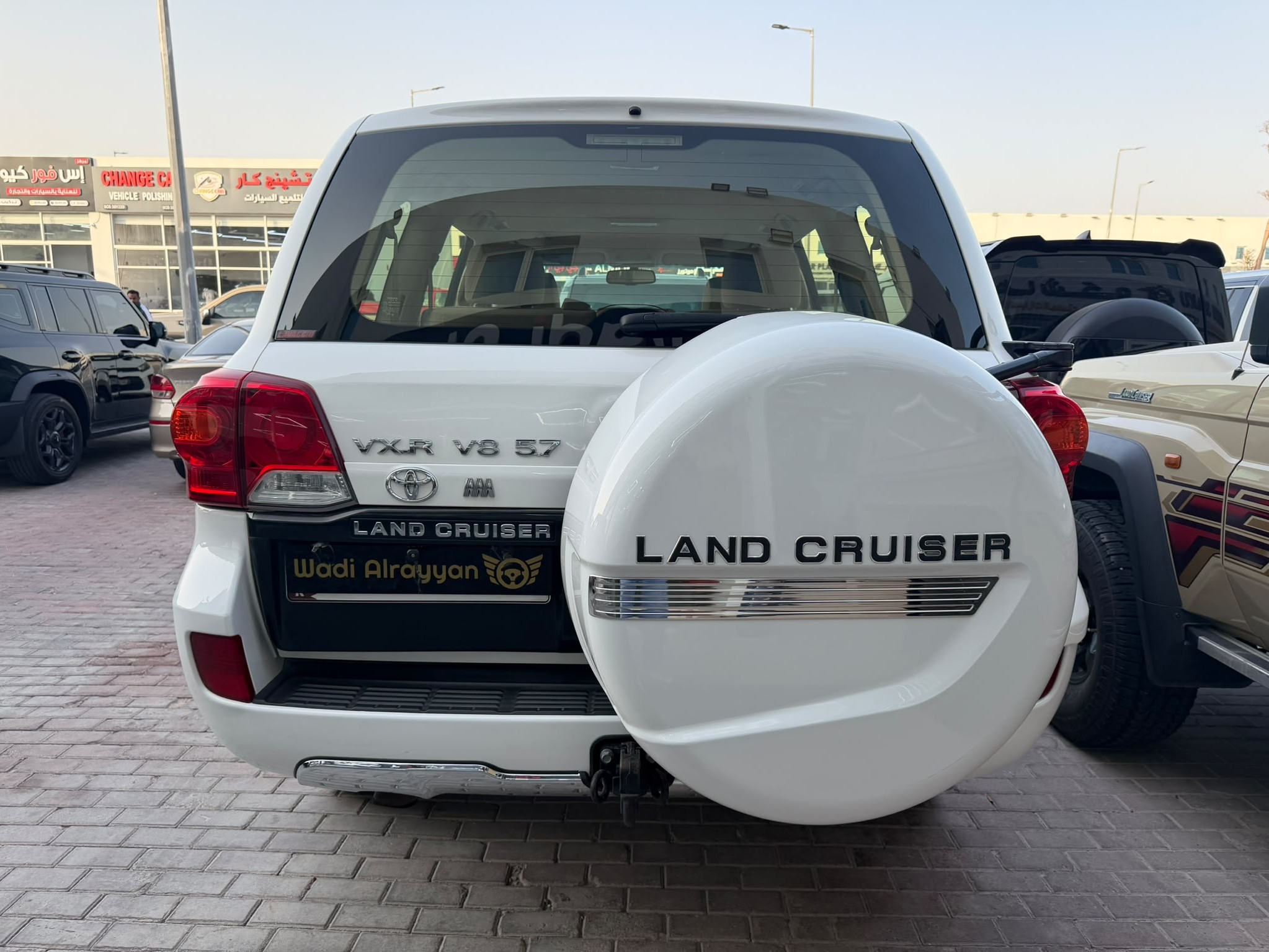 Toyota Land Cruiser VX.R 2012 - Image 4
