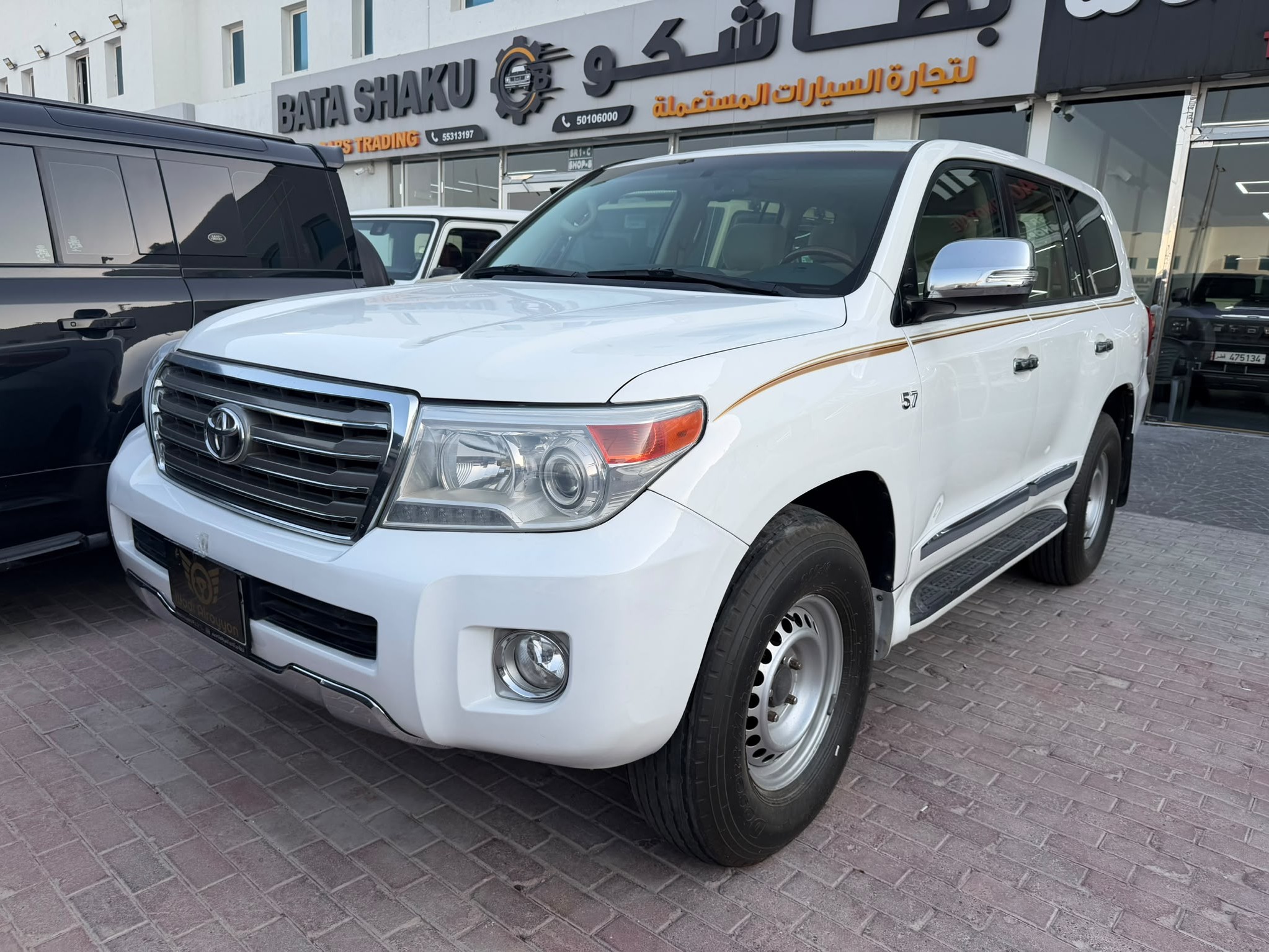 Toyota Land Cruiser VX.R 2012 - Image 2