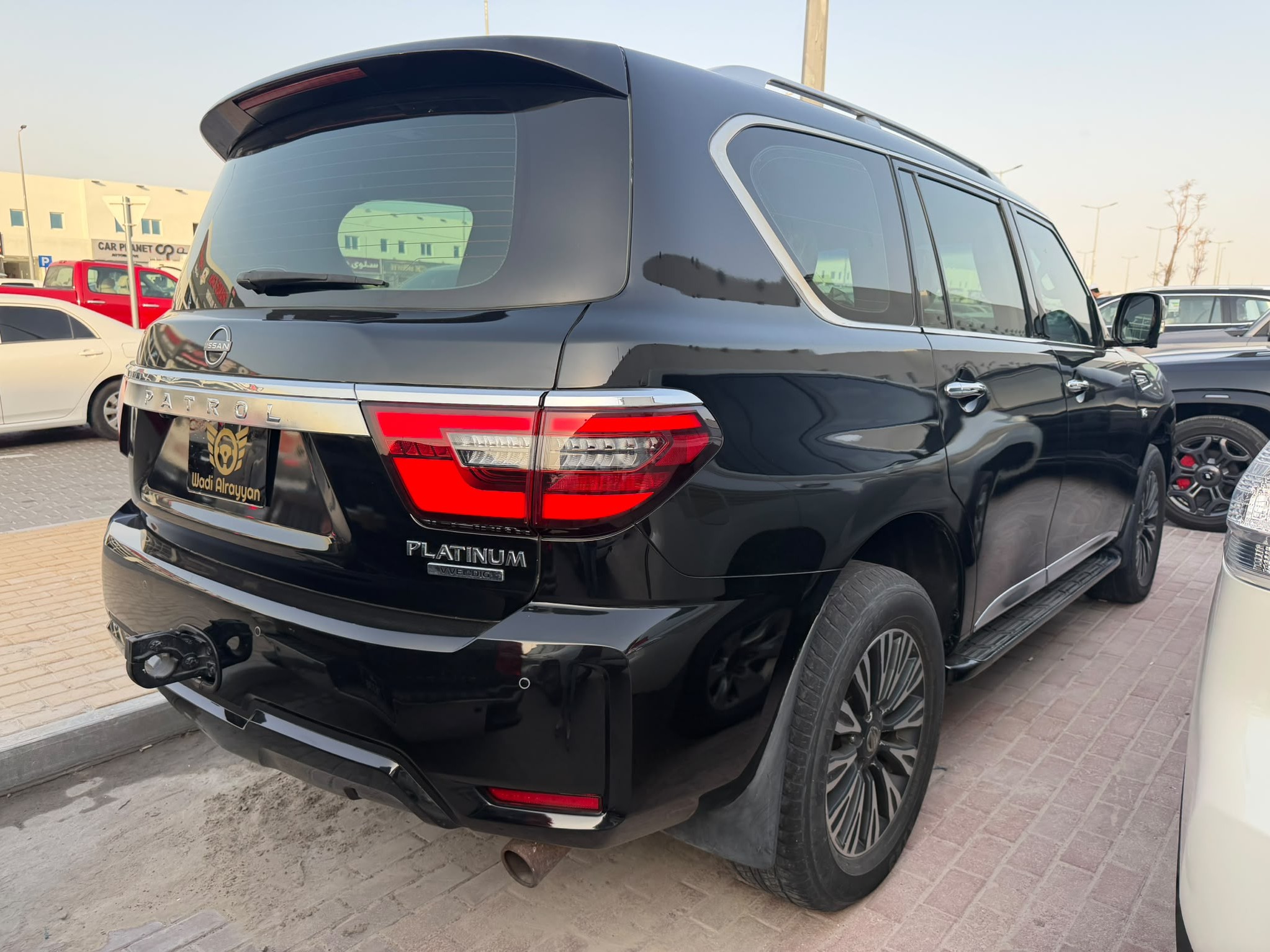 Nissan Patrol  Platinum 2015 - Image 4