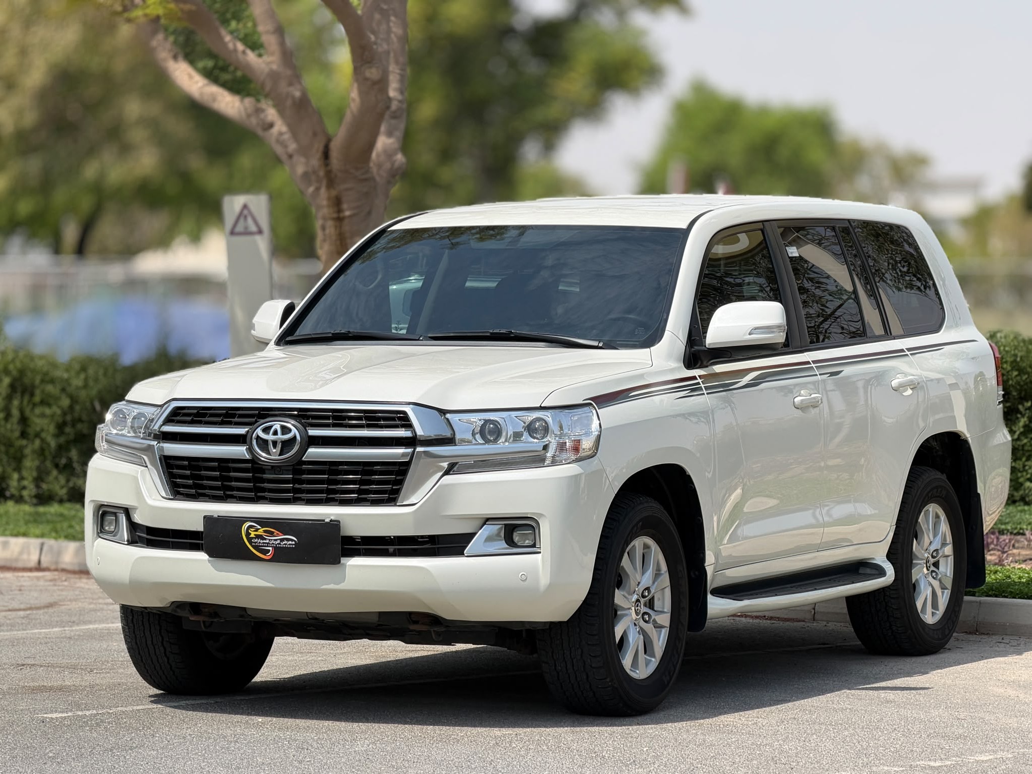 Toyota Land Cruiser GXR v6 2021 - Image 3