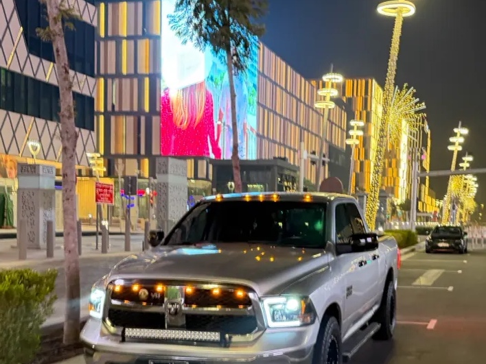 Dodge pickup..  2014 - Image 2