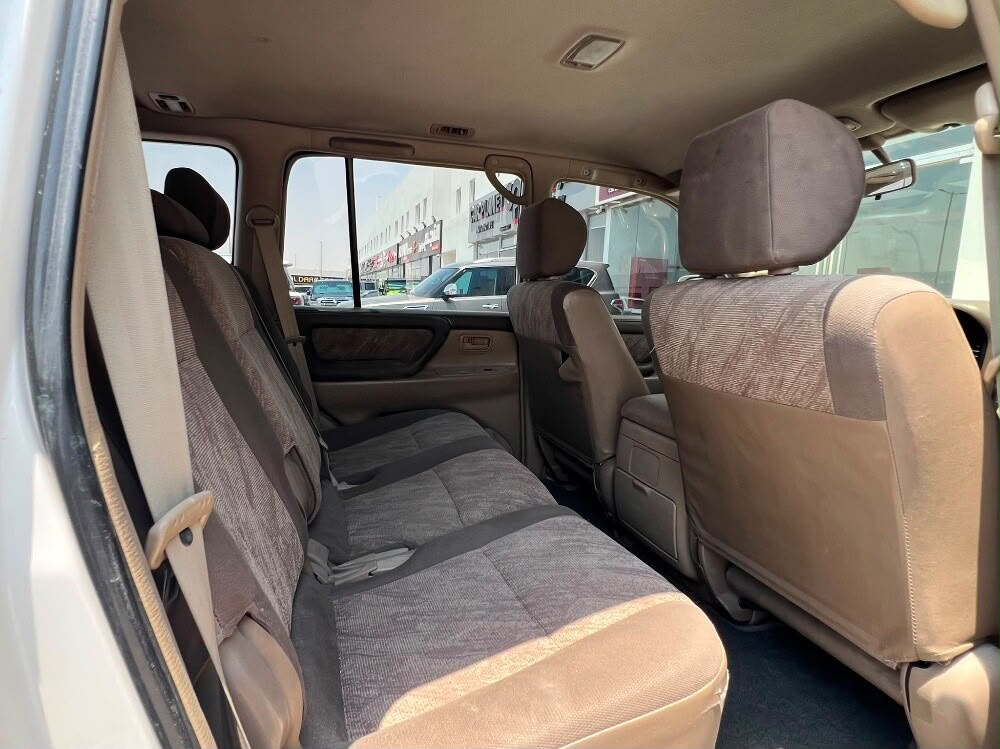 Toyota Land Cruiser GX 1998 - Image 3