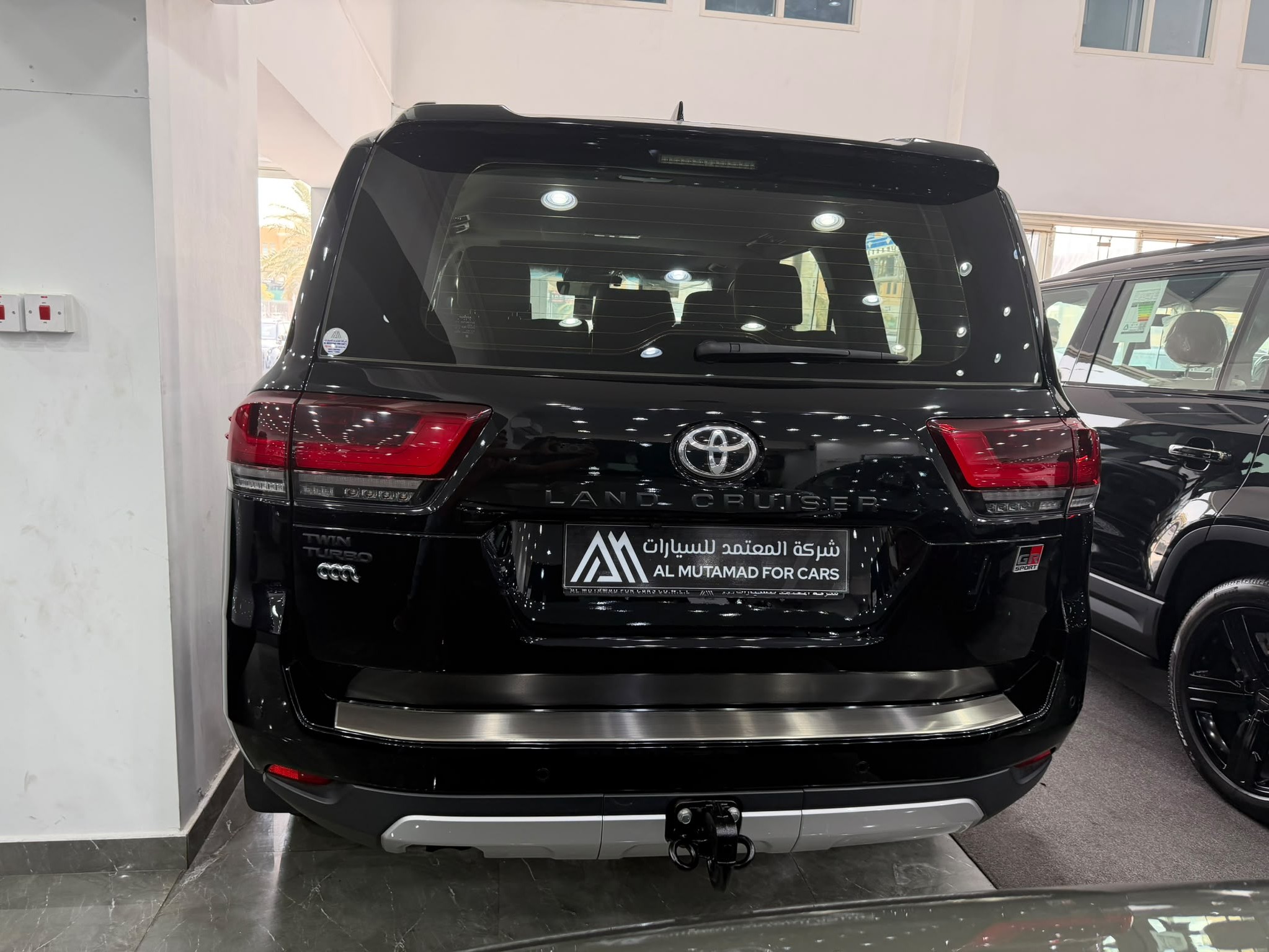 Toyota Land Cruiser GR TWIN TURBO 2024 - Image 3