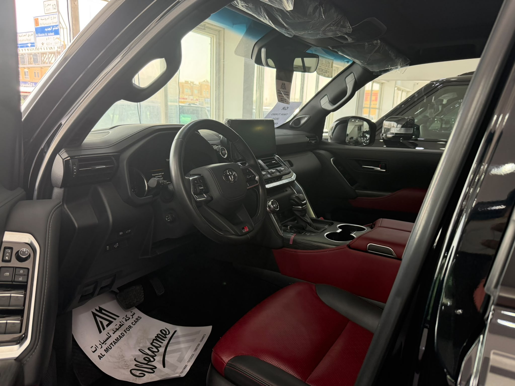 Toyota Land Cruiser GR TWIN TURBO 2024 - Image 4