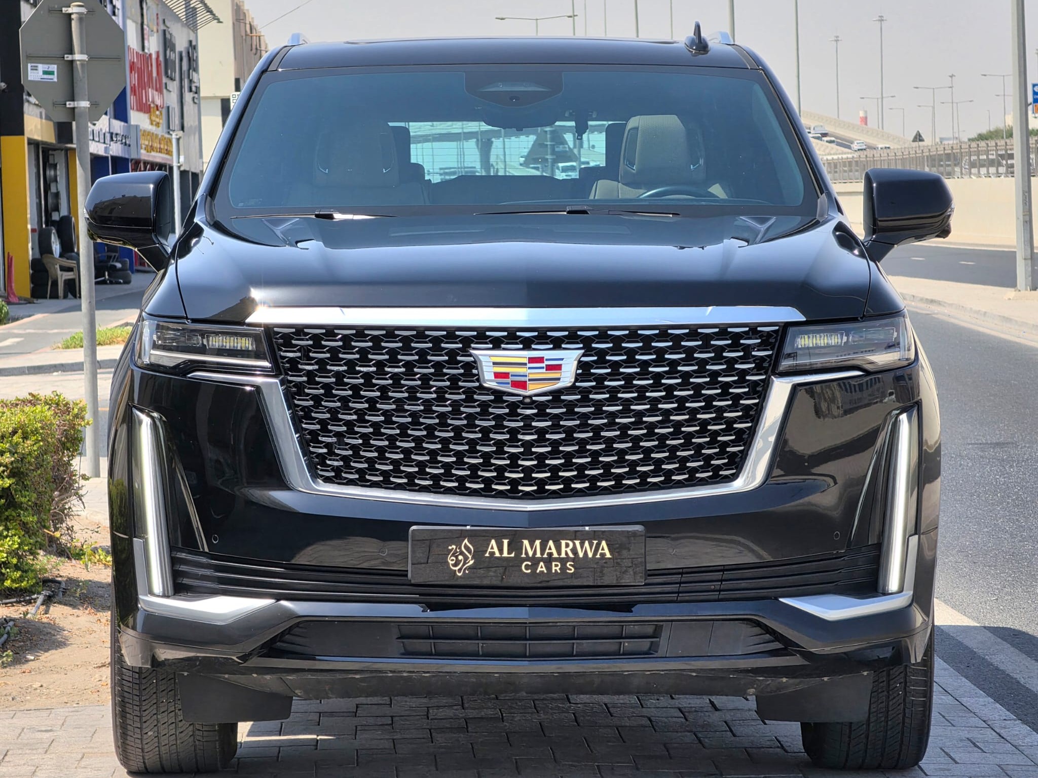 Cadillac Escalade  Esv premium luxury  2024 - Image 2