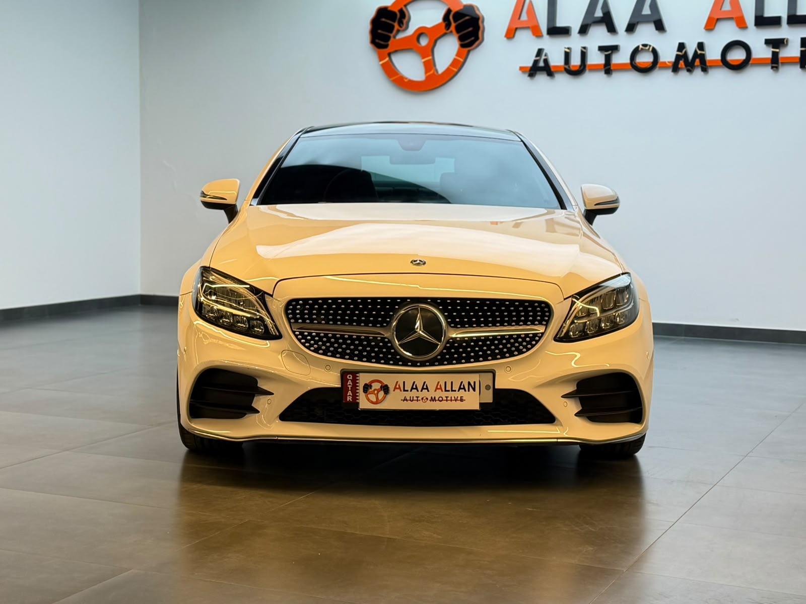 Mercedes-Benz C-Class Sedan 200 2019 - Image 2