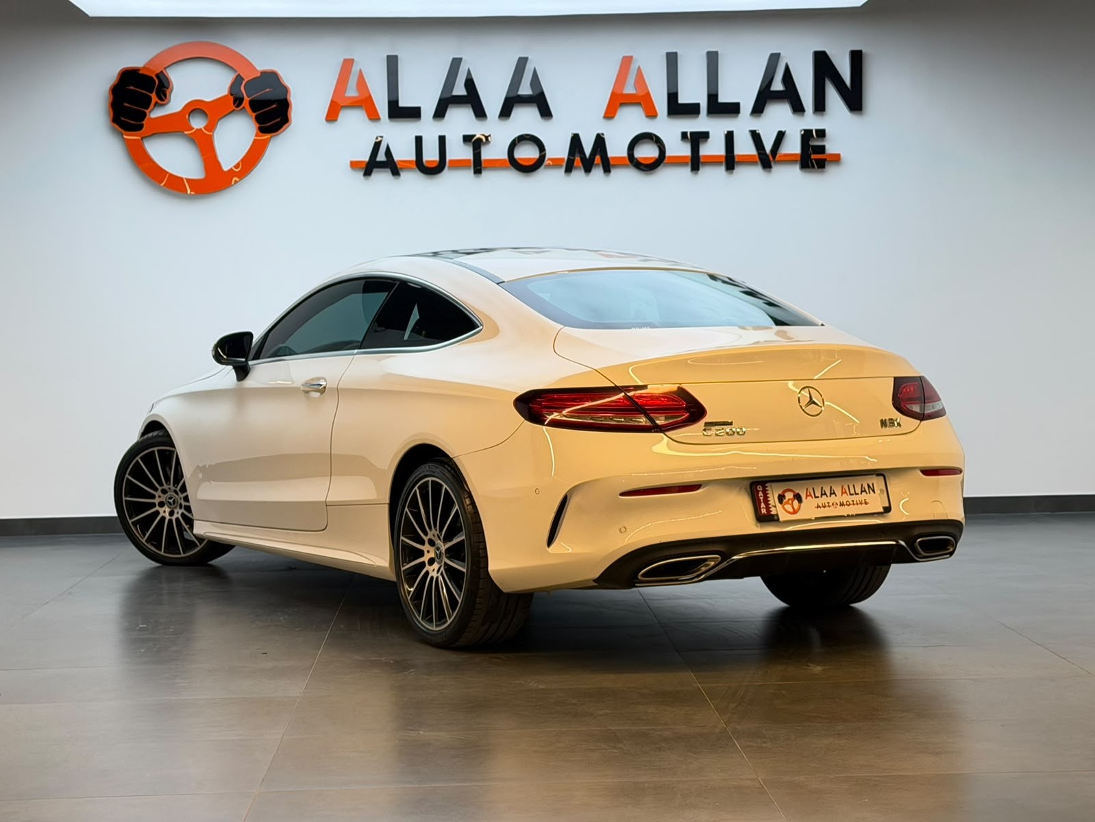 Mercedes-Benz C-Class Sedan 200 2019 - Image 4