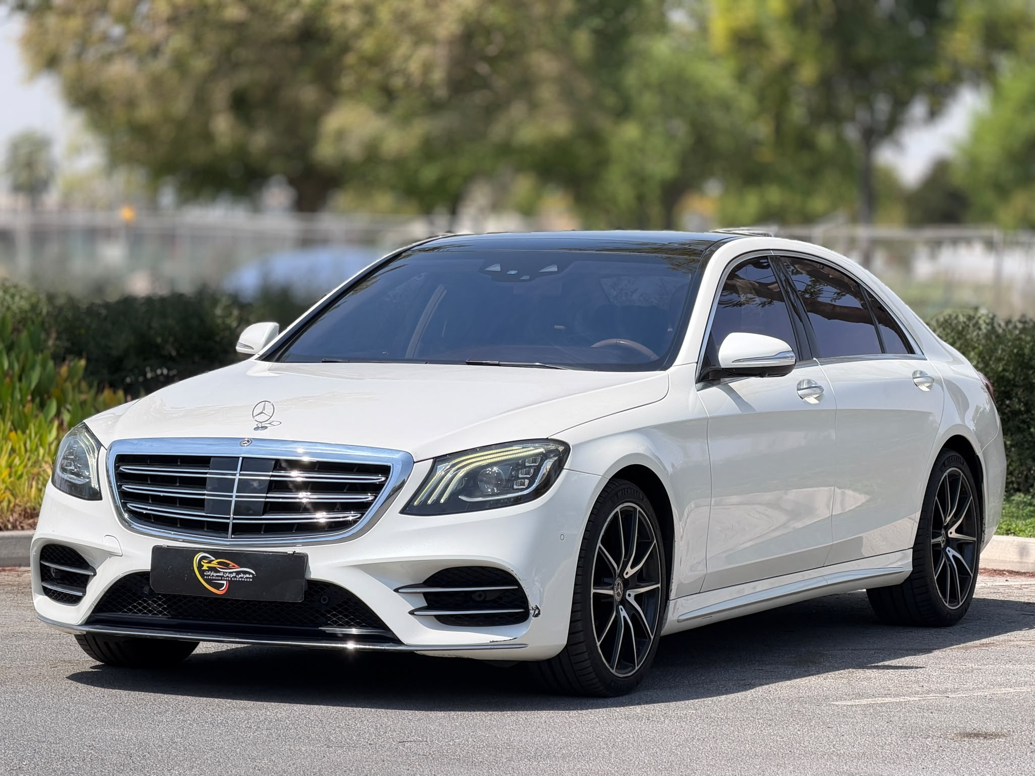 Mercedes-Benz S-Class Sedan 560 2018 - Image 3