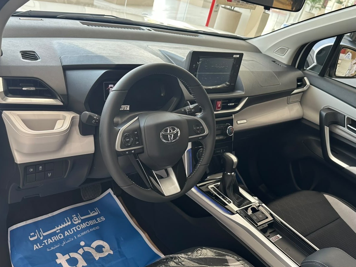 Toyota veloz 2026 - Image 3