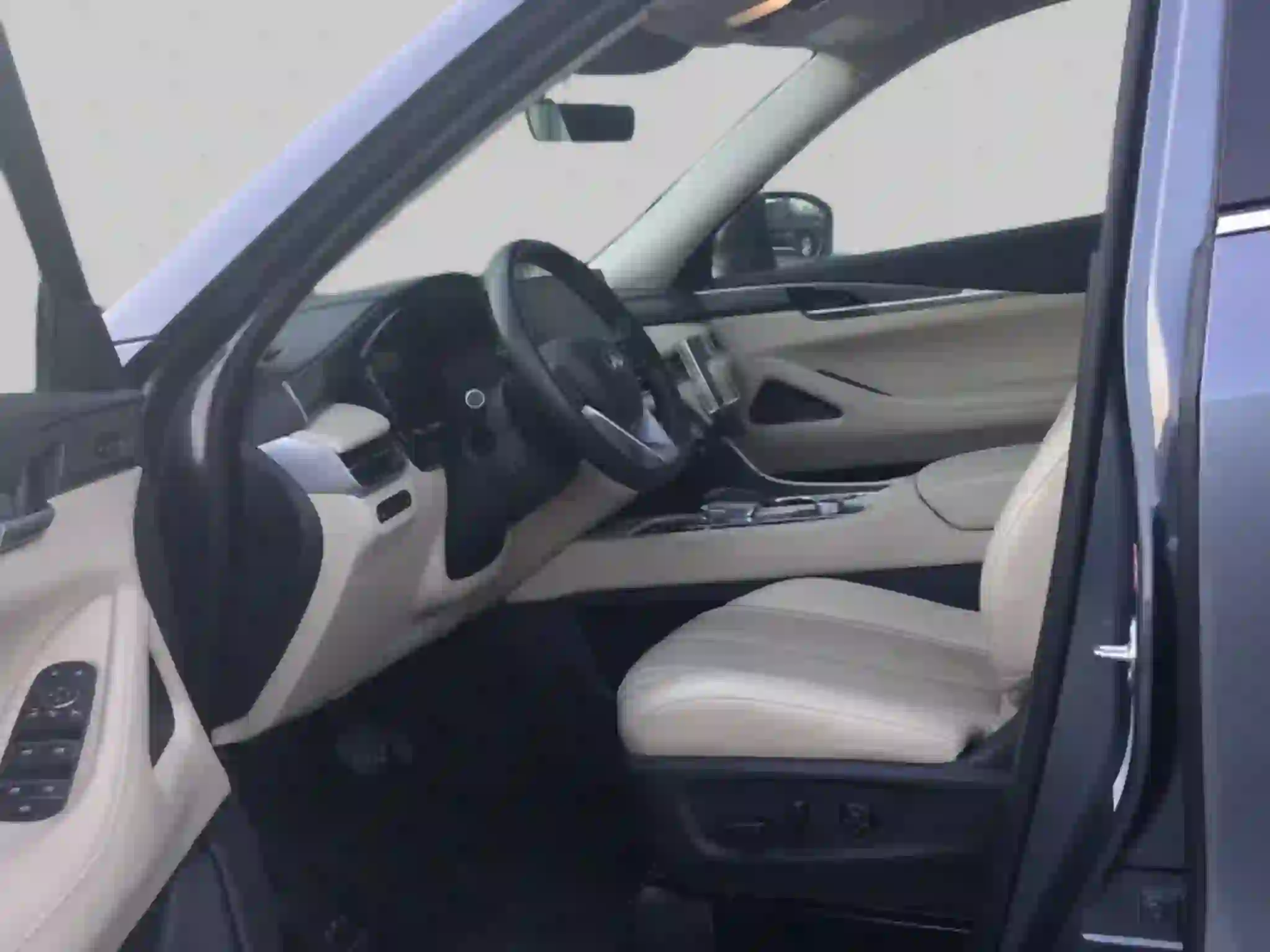 Infiniti QX60 2023 - Image 4
